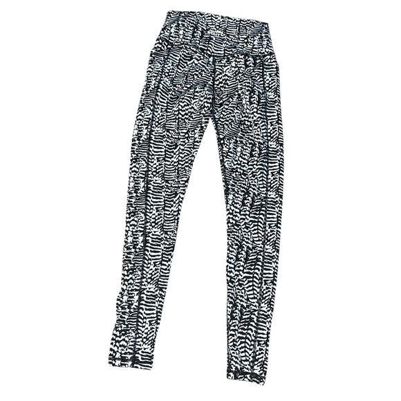 ECHT zebra print athletic leggings - Picture 3 of 5